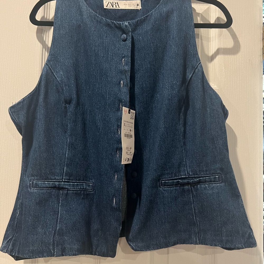 Zara Women's Blue Denim Top